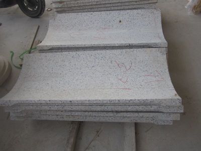 大理石異型加工的藝術 從圓柱到石線的精湛技藝